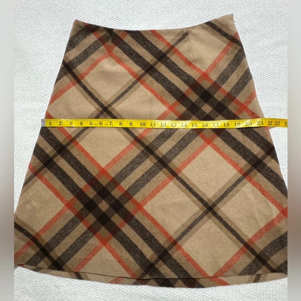 Chadwicks of Boston Size 8 Wool Blend Plaid Lined A-Line Skirt - Picture 9 of 11